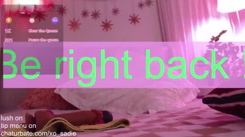 Snapshot of xo_sadie chatting on February 24, 8:23 am Xo Sadie online show from February 24, 8:23 am