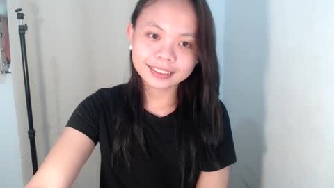 nathalie online show from March 12, 3:51 pm