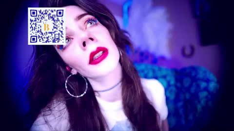 Snapshot of xobondaixo chatting on July 7, 7:23 am Bella Bondai online show from July 7, 7:23 am