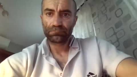 Snapshot of xploid1982 chatting on December 10, 1:55 pm xploid1982 online show from December 10, 1:55 pm