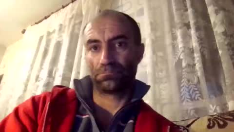 Snapshot of xploid1982 chatting on December 21, 10:40 pm xploid1982 online show from December 21, 10:40 pm