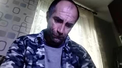 Snapshot of xploid1982 chatting on October 21, 9:32 am xploid1982 online show from October 21, 9:32 am