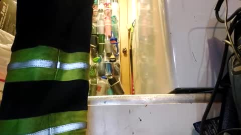 Xploringus online show from November 1, 5:48 pm