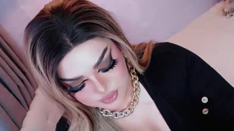 Snapshot of xsabbylicious69 chatting on April 18, 4:05 am xsabbylicious69 online show from April 18, 4:05 am