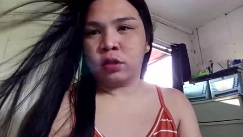 Snapshot of xsuck_my_dickx chatting on April 10, 8:41 am Nica online show from April 10, 8:41 am