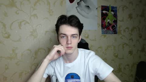 traqqq online show from February 15, 4:36 pm