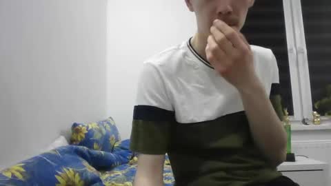 xvenon9898x online show from April 22, 6:53 pm