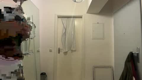 davdo online show from April 16, 7:03 pm