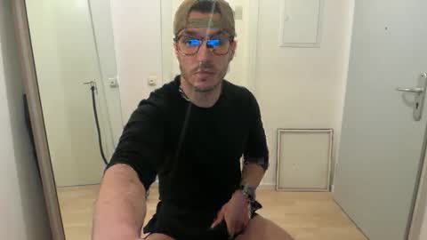 davdo online show from April 21, 7:06 pm