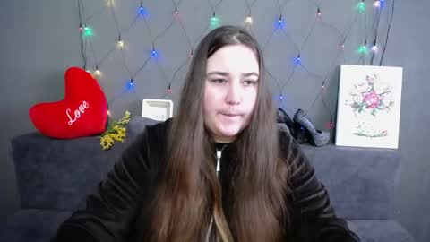 Snapshot of xx_daniella_xx chatting on February 10, 7:34 am xx daniella xx online show from February 10, 7:34 am