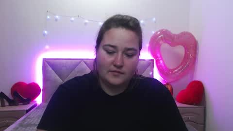 Snapshot of xx_daniella_xx chatting on February 11, 7:46 am xx daniella xx online show from February 11, 7:46 am