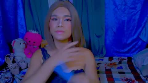 anne online show from June 25, 7:51 pm