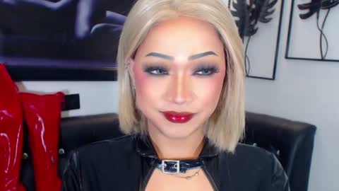 Snapshot of xxasian_goddessxx chatting on July 13, 5:49 pm xxasian_goddessxx online show from July 13, 5:49 pm