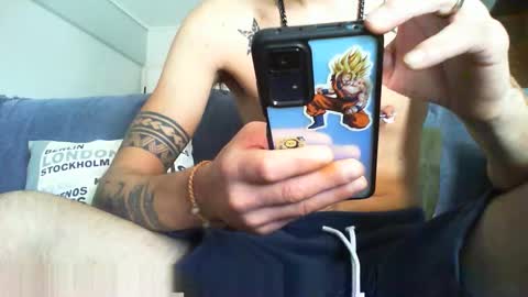 xXBooba ValentinoXx online show from September 20, 9:10 am