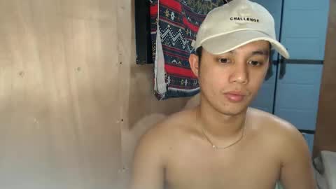 Snapshot of xxclark18xx chatting on June 8, 7:25 pm Clark online show from June 8, 7:25 pm