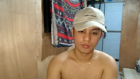 Snapshot of xxclark18xx chatting on June 12, 8:08 pm Clark online show from June 12, 8:08 pm