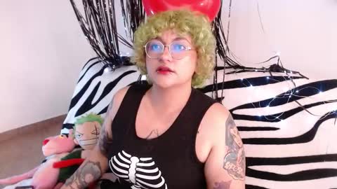 xxgreengoodxx online show from February 17, 9:10 pm