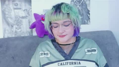 Snapshot of xxgreengoodxx chatting on June 2, 9:06 pm xxgreengoodxx online show from June 2, 9:06 pm