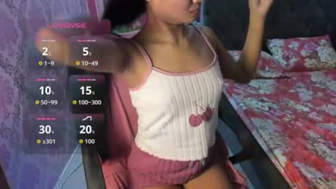 Snapshot of xxkayjeanxx chatting on July 8, 1:59 pm Aya online show from July 8, 1:59 pm