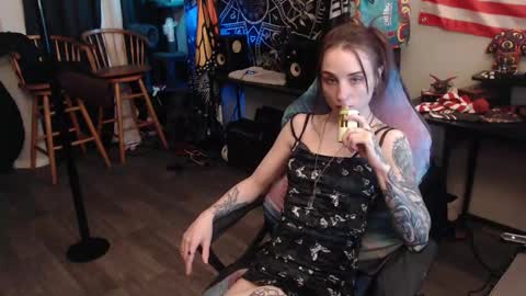 Lilith online show from October 14, 2:23 am