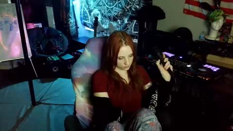 Lilith online show from April 18, 2:04 am