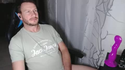 Snapshot of xxmettexx chatting on December 7, 11:23 pm xxmettexx online show from December 7, 11:23 pm