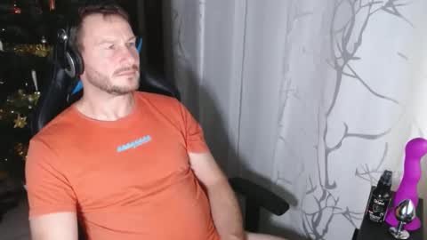 Snapshot of xxmettexx chatting on December 24, 10:39 pm xxmettexx online show from December 24, 10:39 pm