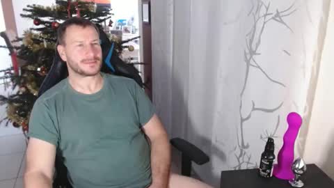 Snapshot of xxmettexx chatting on January 3, 11:03 am xxmettexx online show from January 3, 11:03 am