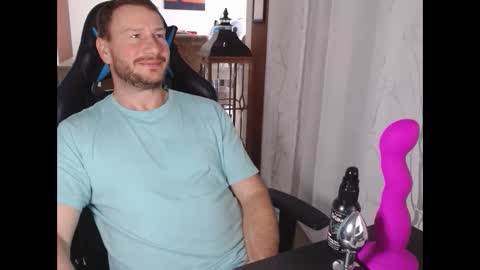 Snapshot of xxmettexx chatting on January 25, 2:03 pm xxmettexx online show from January 25, 2:03 pm