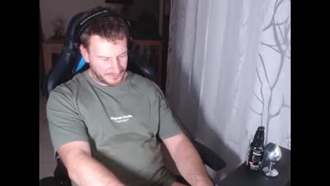 Snapshot of xxmettexx chatting on February 14, 11:09 pm xxmettexx online show from February 14, 11:09 pm