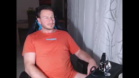 Snapshot of xxmettexx chatting on February 16, 9:05 pm xxmettexx online show from February 16, 9:05 pm