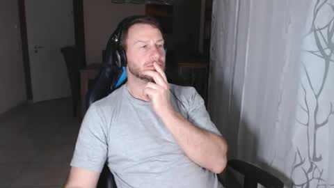 Snapshot of xxmettexx chatting on February 26, 9:05 pm xxmettexx online show from February 26, 9:05 pm