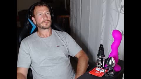 Snapshot of xxmettexx chatting on September 21, 7:59 pm xxmettexx online show from September 21, 7:59 pm