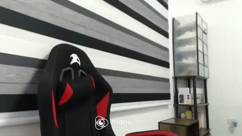  Kaycee  online show from March 31, 1:00 pm