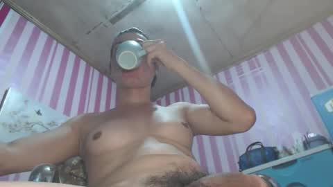 xxrowenatastycockforyouxx online show from April 16, 1:28 am