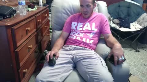 Snapshot of xxscubastevexxx chatting on September 28, 2:39 am xxScubaStevexx online show from September 28, 2:39 am