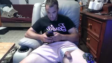 Snapshot of xxscubastevexxx chatting on September 29, 7:08 pm xxScubaStevexx online show from September 29, 7:08 pm