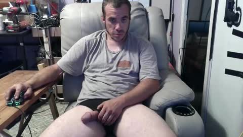 Snapshot of xxscubastevexxx chatting on October 12, 9:25 pm xxScubaStevexx online show from October 12, 9:25 pm