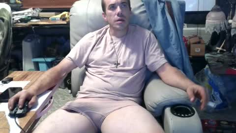 Snapshot of xxscubastevexxx chatting on October 15, 3:50 am xxScubaStevexx online show from October 15, 3:50 am