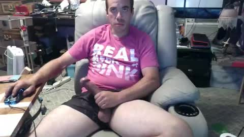Snapshot of xxscubastevexxx chatting on October 18, 12:17 pm xxScubaStevexx online show from October 18, 12:17 pm