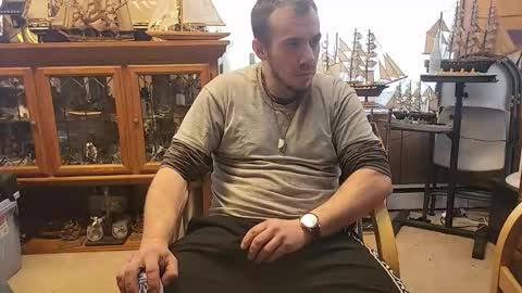 xxScubaStevexx online show from March 4, 5:19 pm