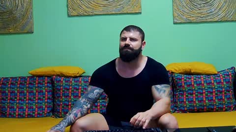 Snapshot of xxtreamleonard chatting on February 6, 7:07 pm Xtream Leonard online show from February 6, 7:07 pm