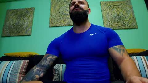 Snapshot of xxtreamleonard chatting on June 15, 9:11 am Xtream Leonard online show from June 15, 9:11 am