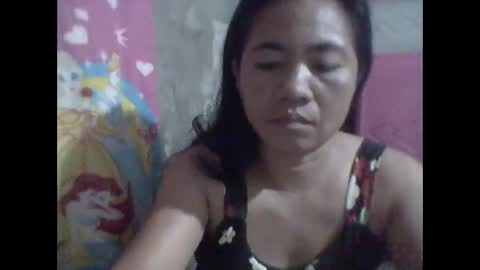 Snapshot of xxwantedhusbandxx chatting on May 16, 1:32 pm xxwantedhusbandxx online show from May 16, 1:32 pm