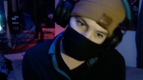 David Fox online show from April 7, 3:51 am