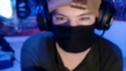 David Fox online show from April 9, 6:30 am