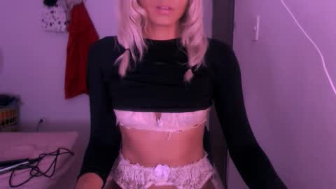 Chiara online show from February 1, 8:51 pm