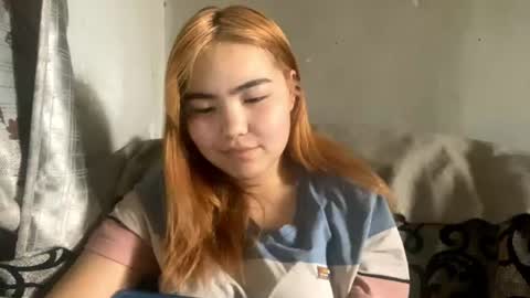 Snapshot of xxxcutekittyx chatting on June 21, 9:34 am xxxcutekittyx online show from June 21, 9:34 am