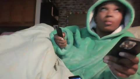 Snapshot of xxxdanidoomsdayxxx chatting on March 12, 5:02 am Danielle online show from March 12, 5:02 am