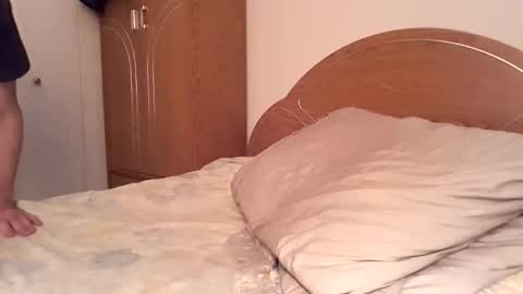 xxfredmtl18xx online show from March 24, 1:38 pm